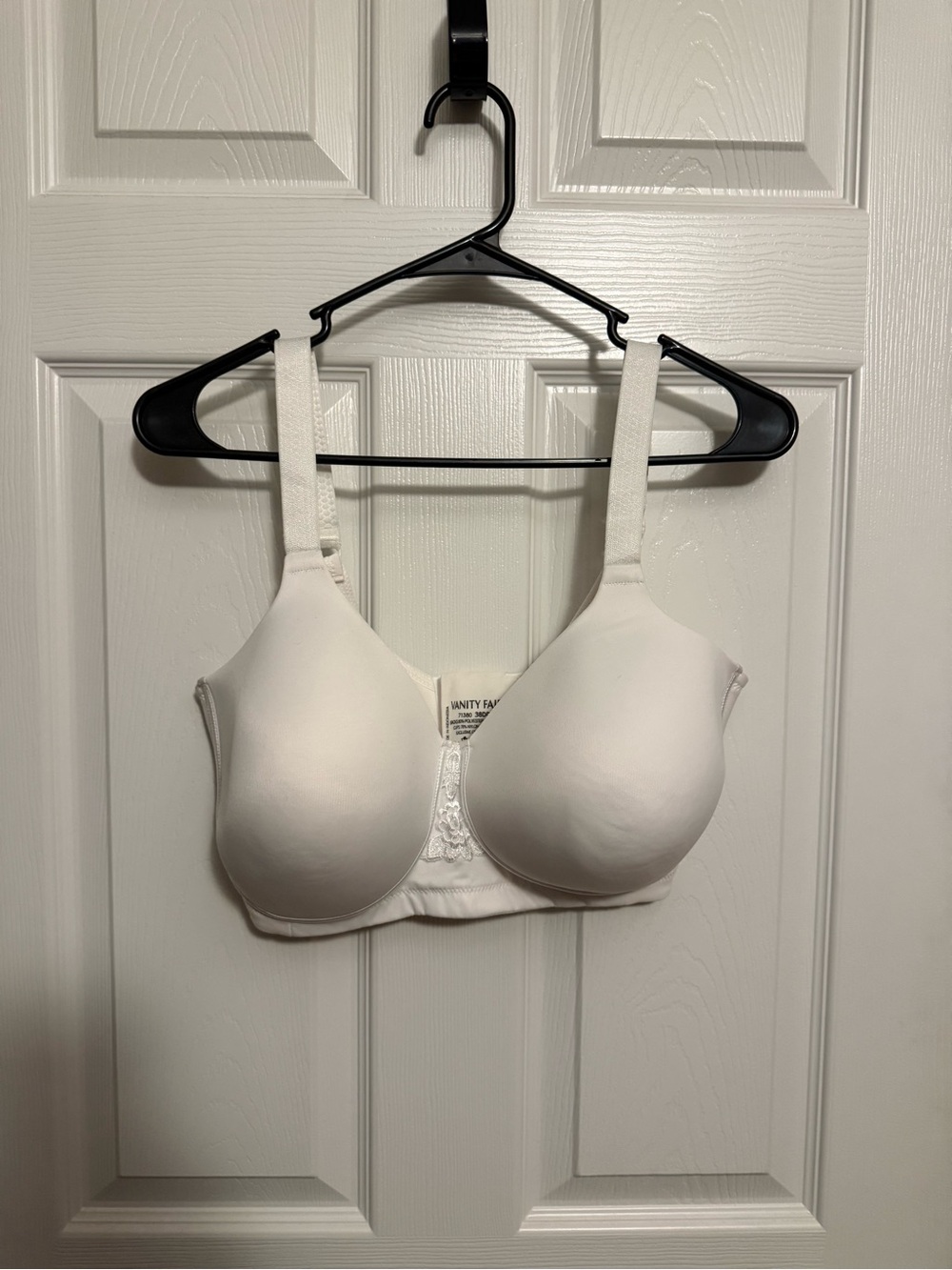 Vanity Fair White Full Coverage Seamless Molded Bra